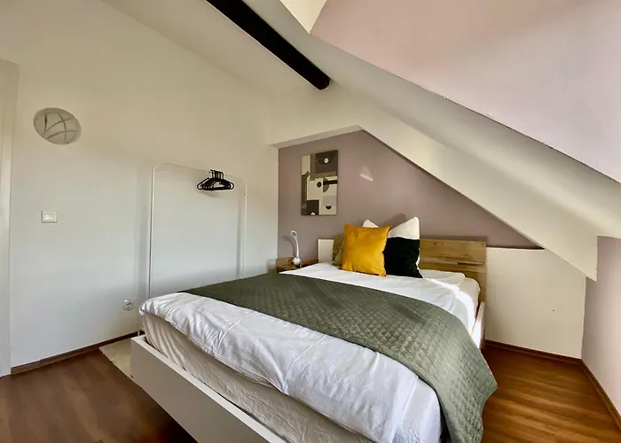 12: Privatzimmer Fuer Reisende Durch Koblenz