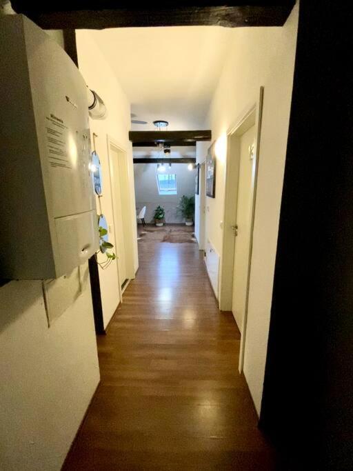 Appartement 12: Fuer Reisende Durch Koblenz